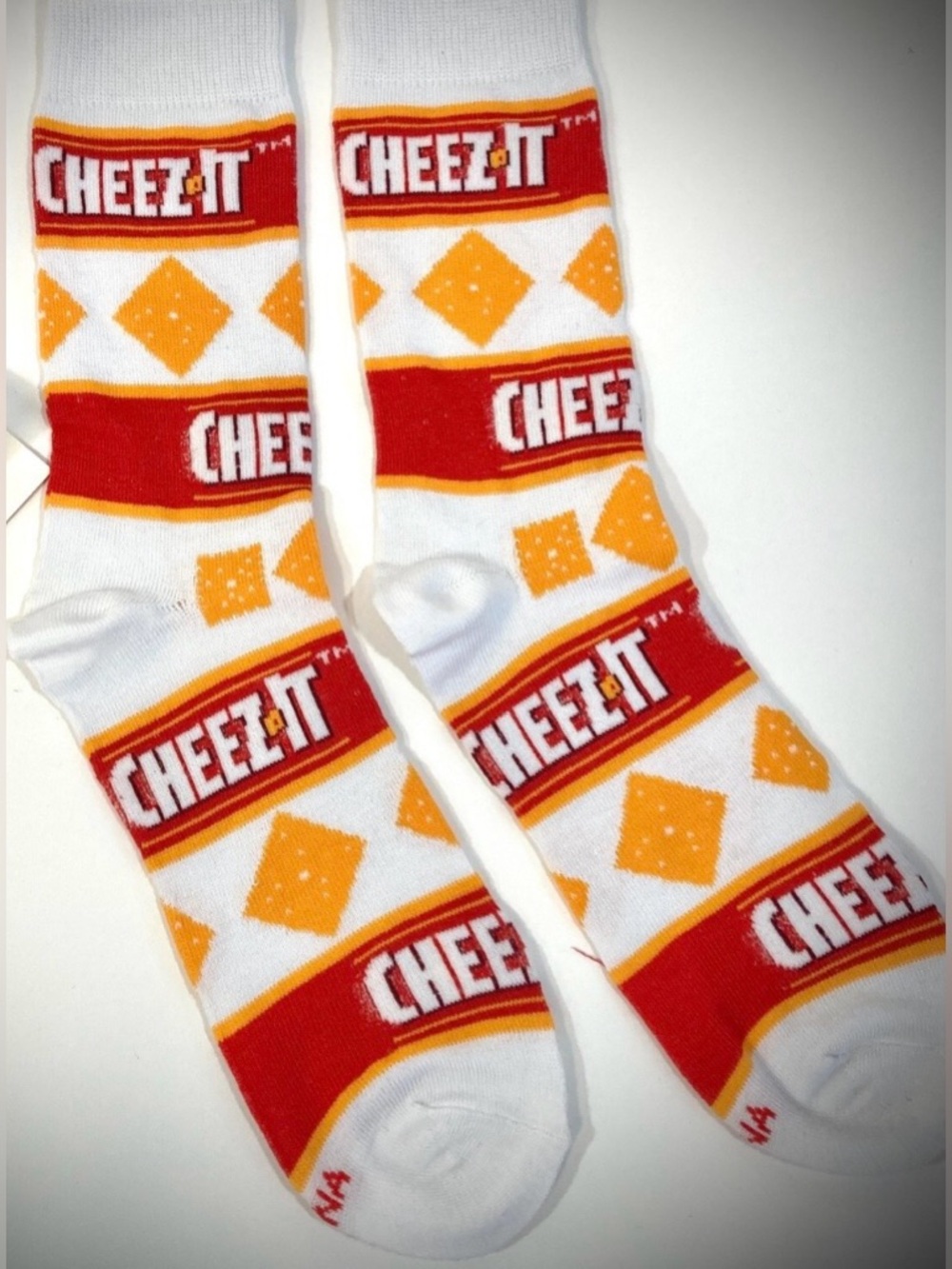 Men’s Novelty Crew Socks “Cheez It” NEW WITH TAGS  Fits Shoe Size: 6-11